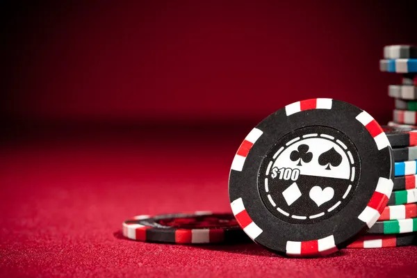 dewislot Live Chat: Real Dealers, Real Tables, Real Time